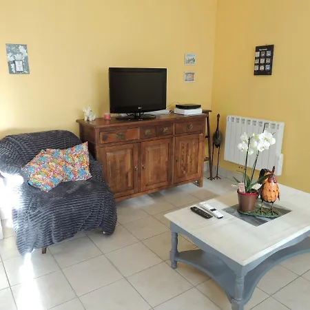 Bruyere D'andaine Ferienhaus