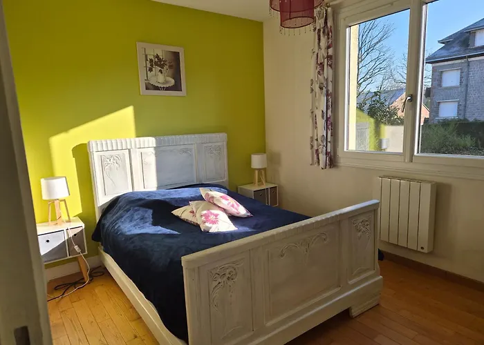 Holiday home Bruyere D'andaine *